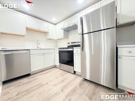 Building Photo - 1105 Lexington St