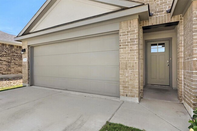 Building Photo - 2816 Owl Head Dr
