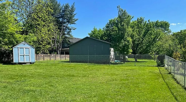 Building Photo - Rental Home