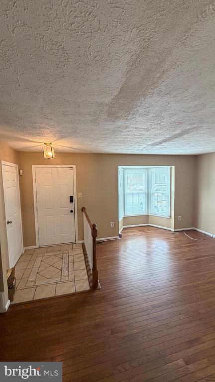 Building Photo - 11324 Clear Brook Ct