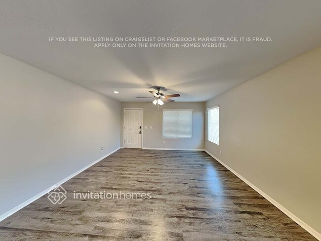 Building Photo - 1991 W Sunshine Butte Dr