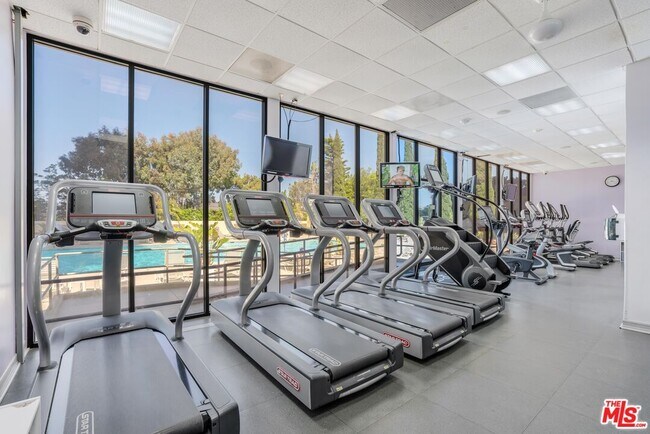 Building Photo - 2160 Century Park E