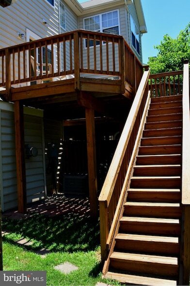 Building Photo - 2518 James Maury Dr