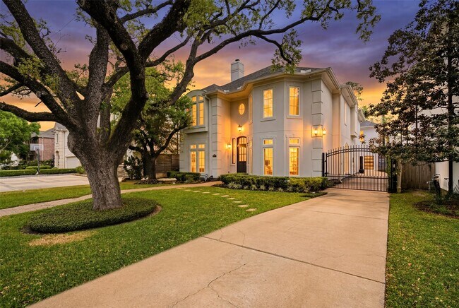 Building Photo - 4923 Palmetto St