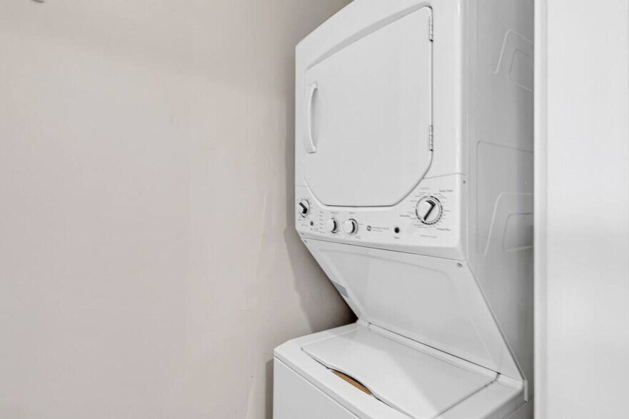 Building Photo - 1 Grand Sandestin Blvd