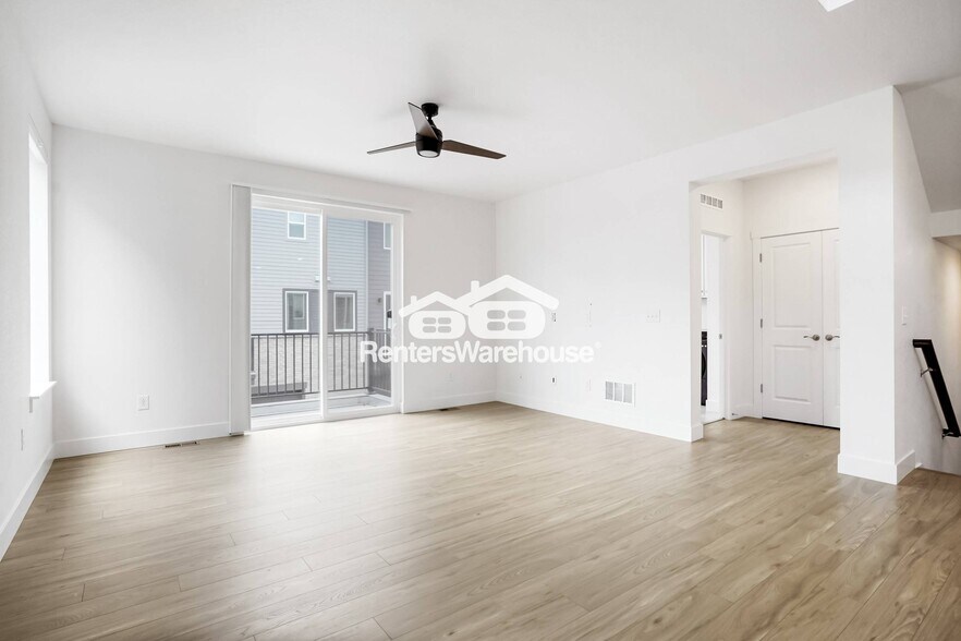 Building Photo - 5361 Pierson Ct