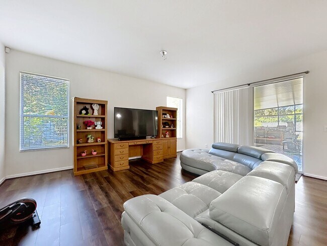 Building Photo - A home built for living well: 4Bedrooms/3Baths sophisticated home in Fells Cove!