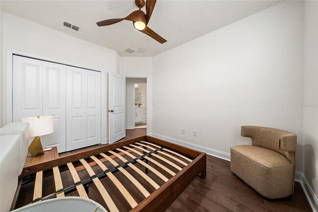 Building Photo - 16001 Grafton Wy