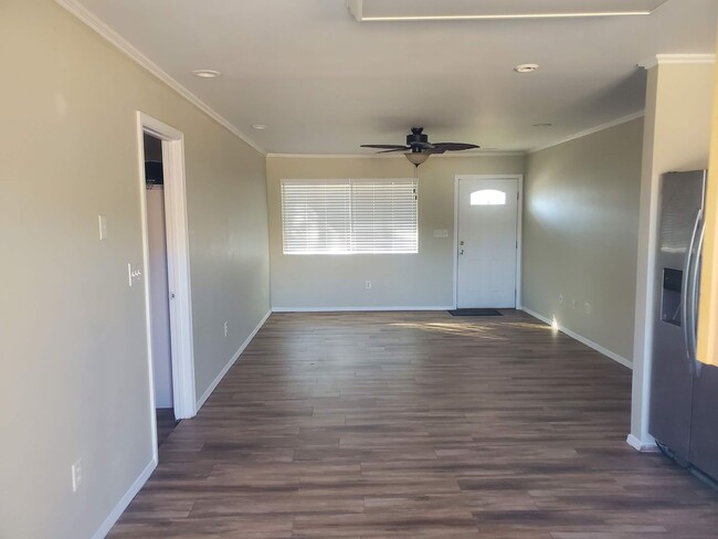 Building Photo - Charming & Newly Remodeled 3-Bedroom Home ...