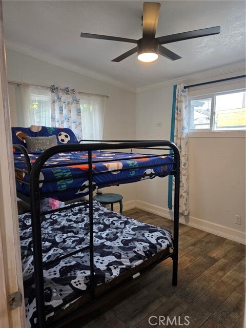 Building Photo - 917 Helmsdale Ave