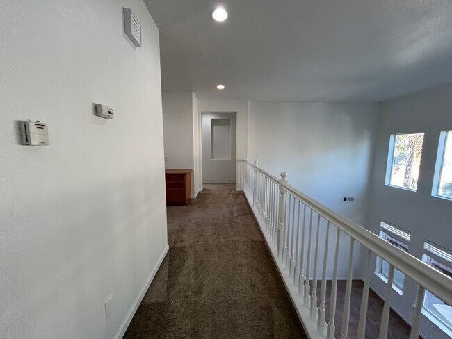 Building Photo - 5208 Harness Ct