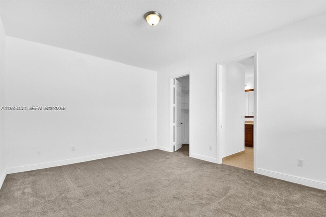 Building Photo - 8354 NW 39th Ct