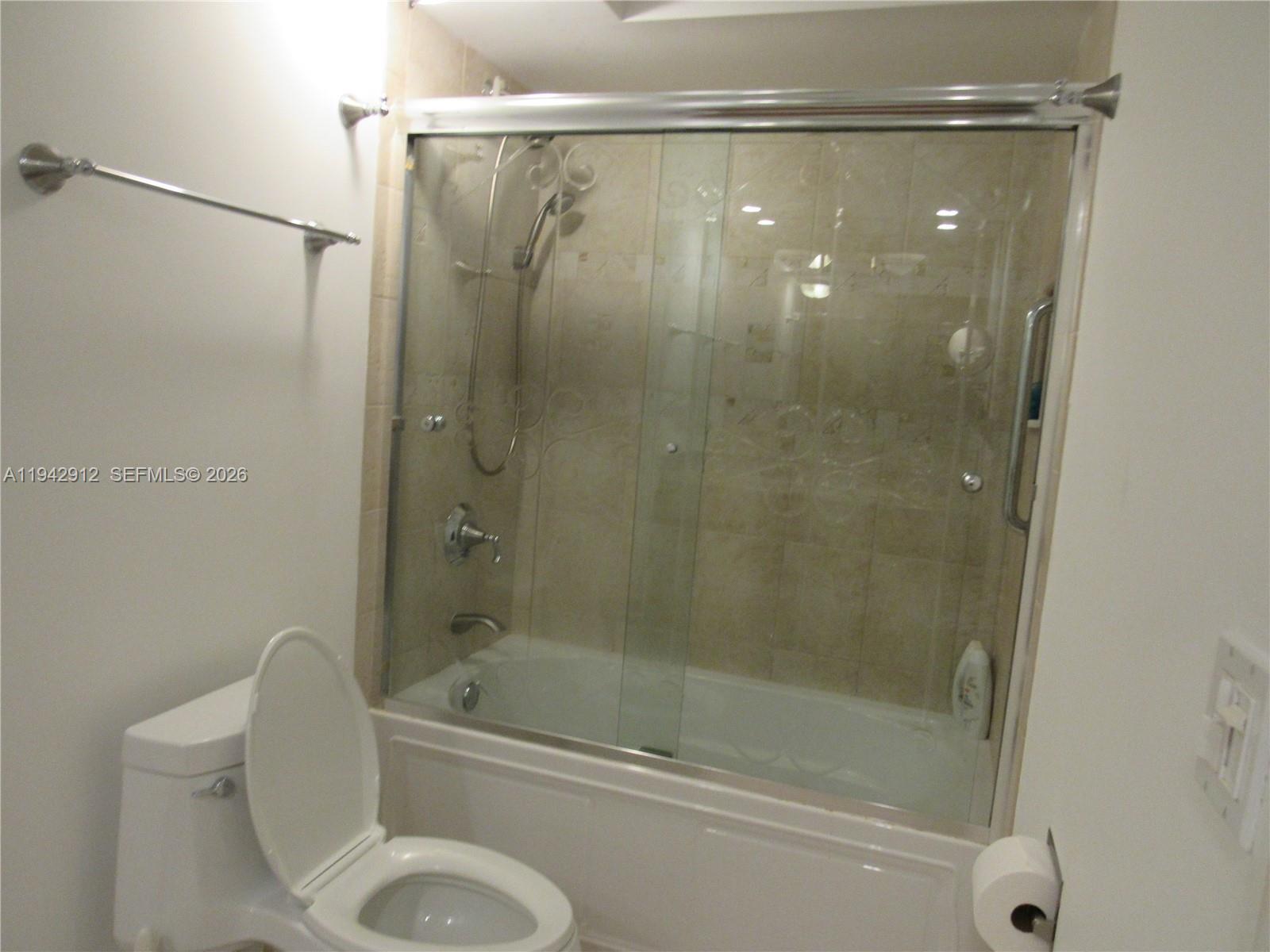 Building Photo - 1101 River Reach Dr