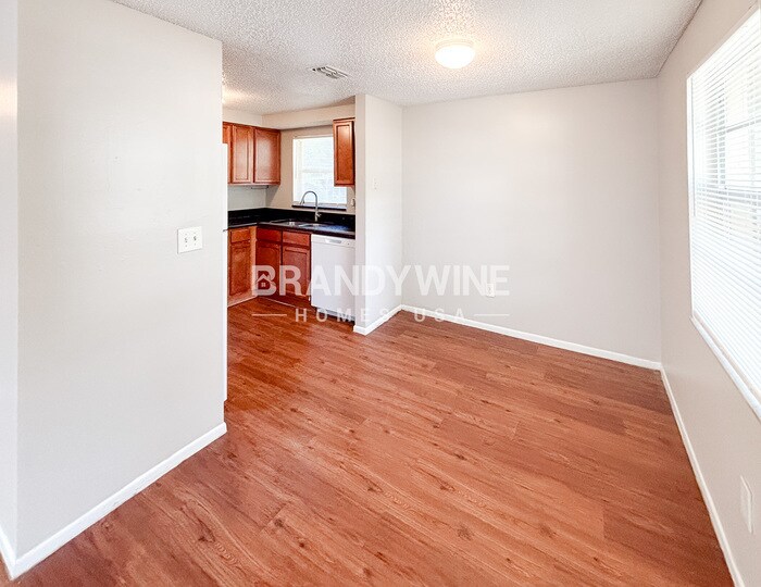 Building Photo - 7308 S Kissimmee St