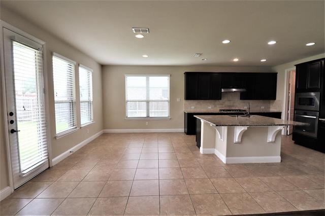Building Photo - 1156 Roma Dr