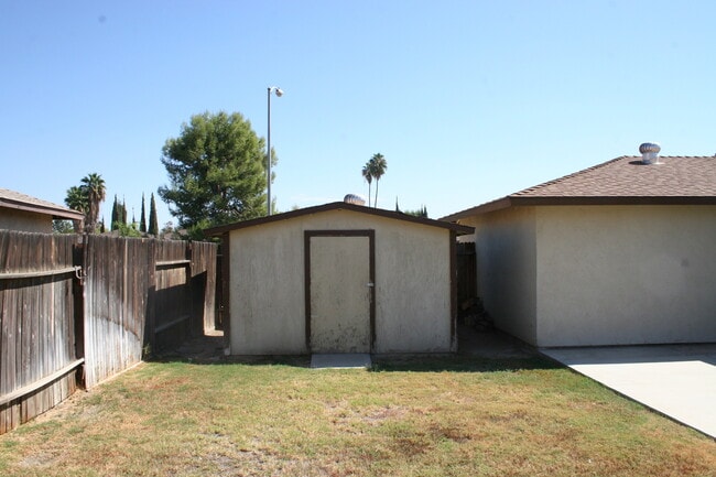 Building Photo - 3509 Cardamon Dr