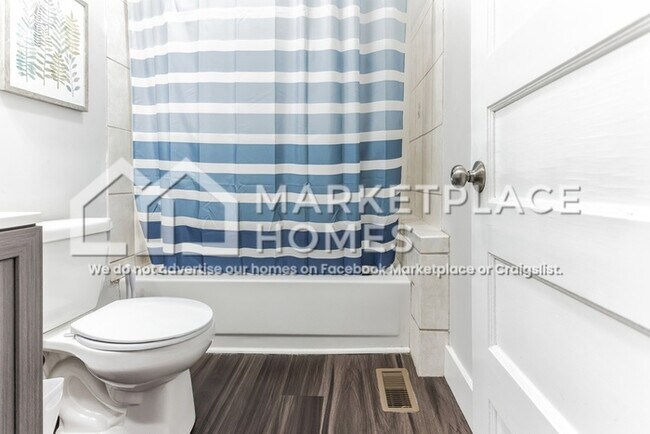 Building Photo - 2428 N Capitol Ave