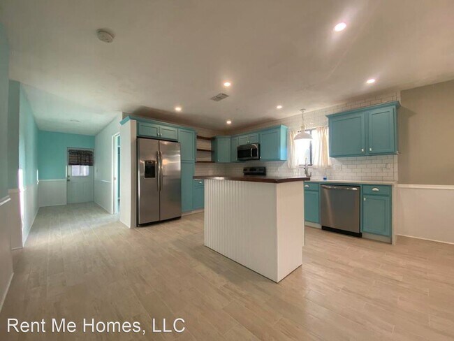 Building Photo - 3 br, 2 bath House - 1245 Mardrake Rd.