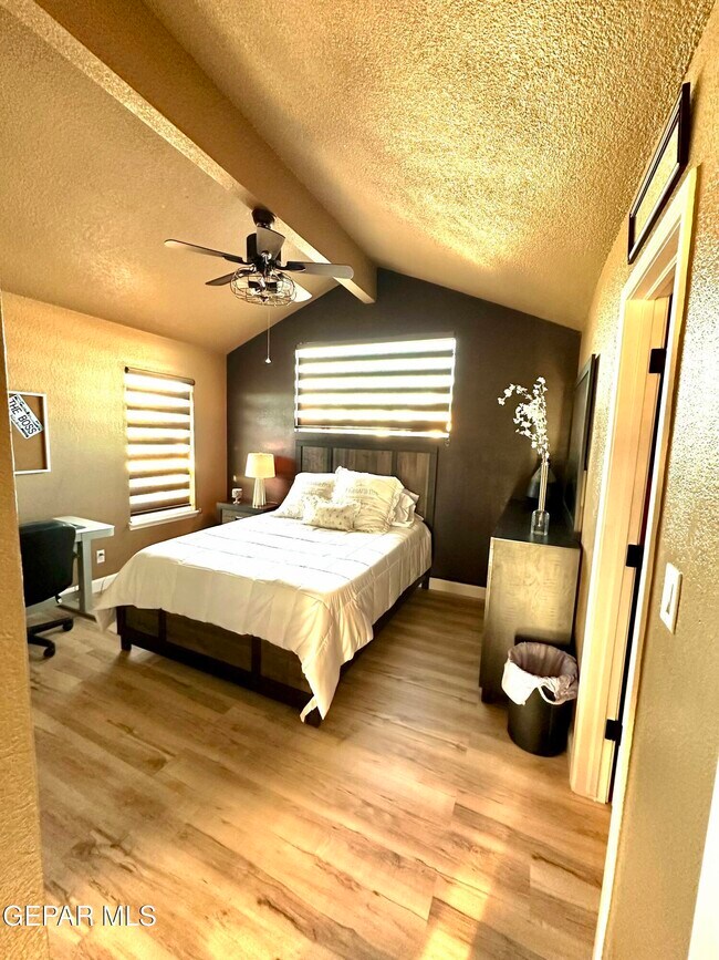 Building Photo - 11716 Fred Perry Dr