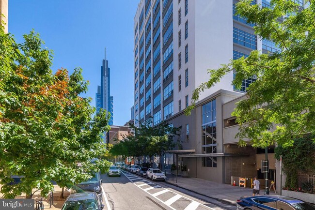 Building Photo - 2200 Arch St