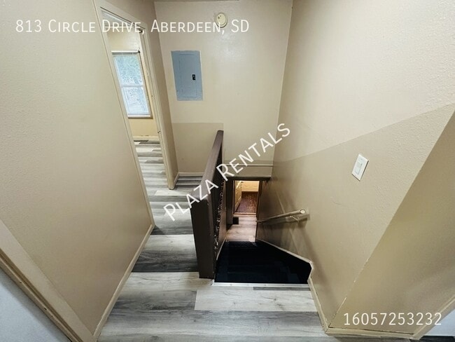 Building Photo - 202 N Washington St