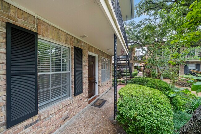 Building Photo - 3224 Timmons Ln