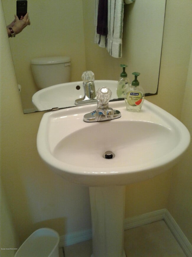 Building Photo - 1359 Hampton Park Ln