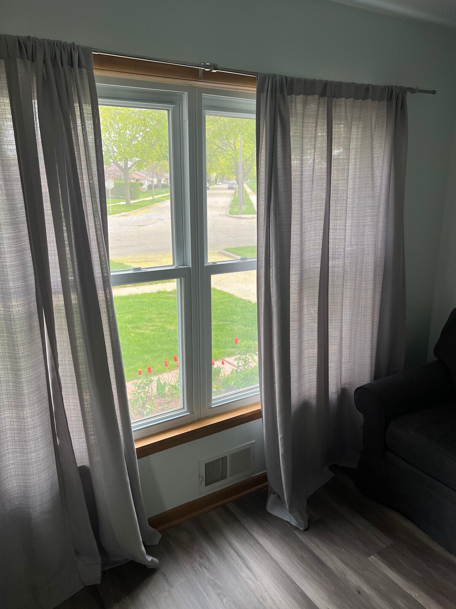 Building Photo - 6654 W Constance Ave