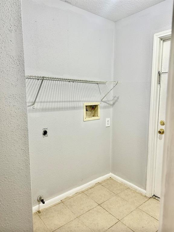 Building Photo - 8114 Vista Del Sol Dr