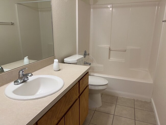 Building Photo - 4402 Breckenridge Dr