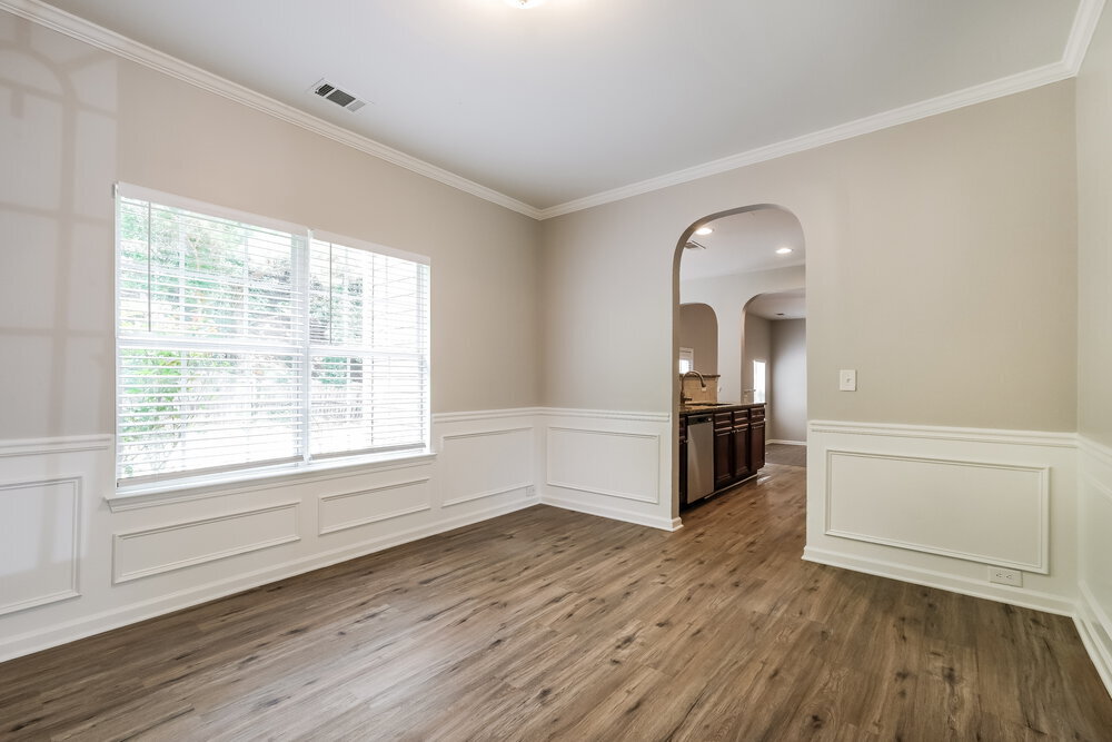 Building Photo - 4940 Hopewell Manor Dr