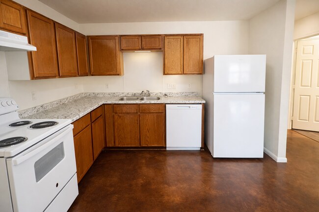 Building Photo - AVAILABLE End of May; APPLY TODAY ON OUR WEBSITE!!!
