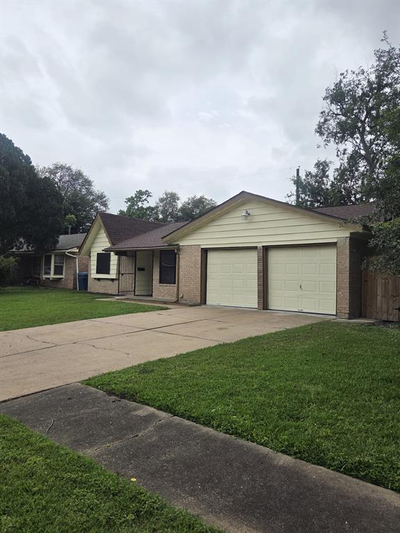 Building Photo - 14418 Alkay St