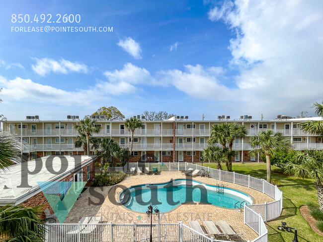 Building Photo - Bayview Terrace off Scenic Hwy!