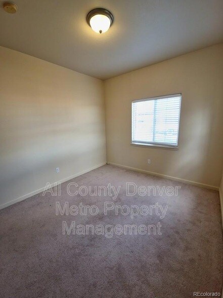Building Photo - 5335 Pecos Wy