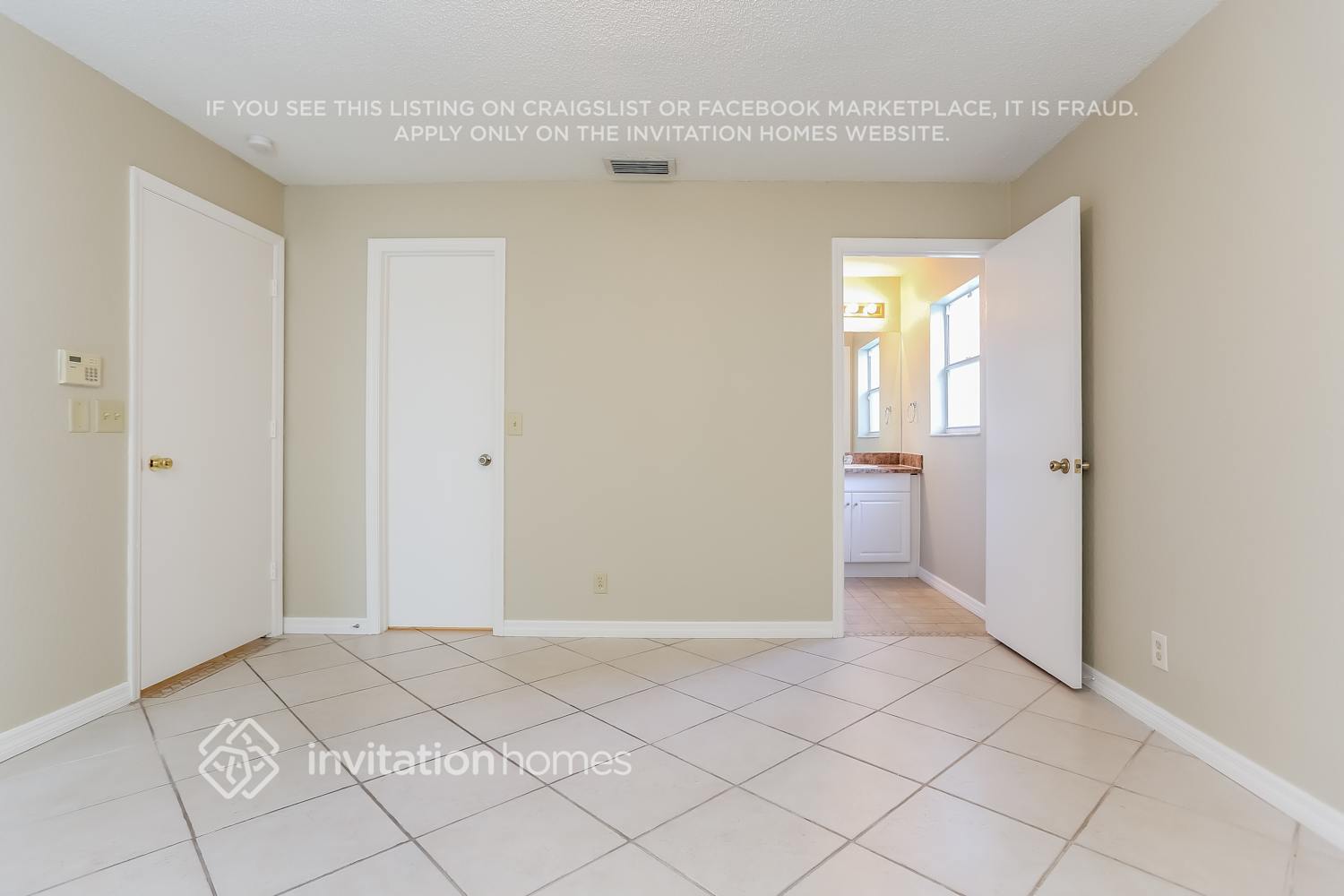 Building Photo - 5040 Foxhall Dr N