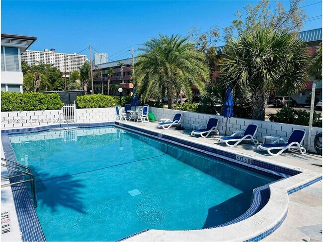 Building Photo - 3681 NE 170th St