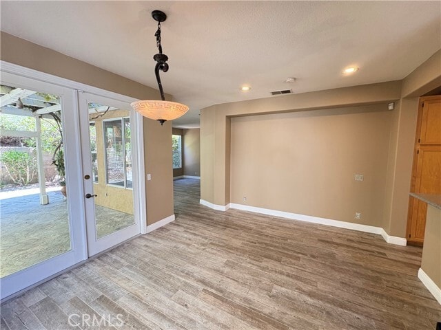 Building Photo - 5 Halcyon Ln