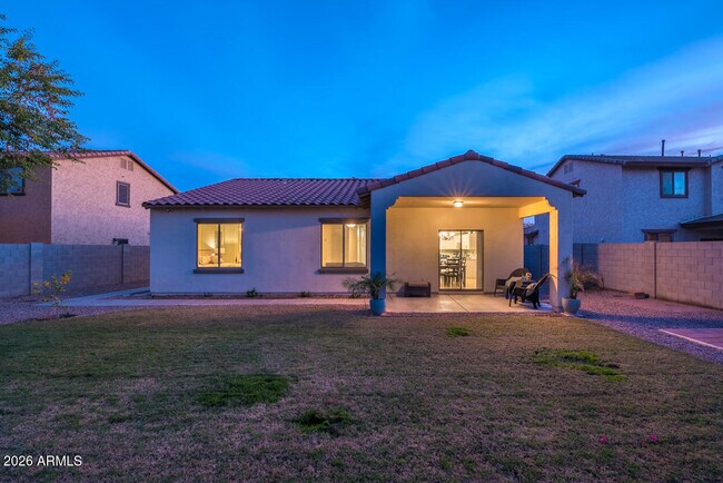 Building Photo - 1546 E Azalea Dr