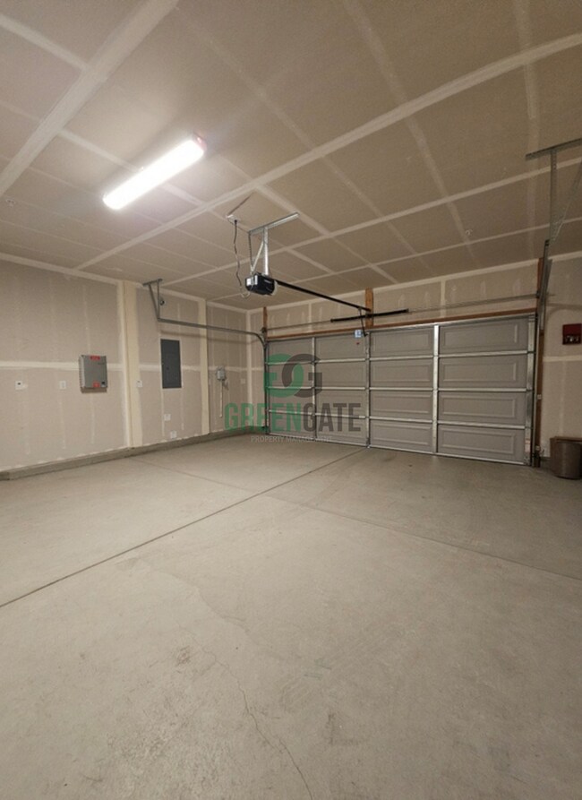 Building Photo - New Build Home Now Available in Hughson! 3 Bedroom, 2 Bath.