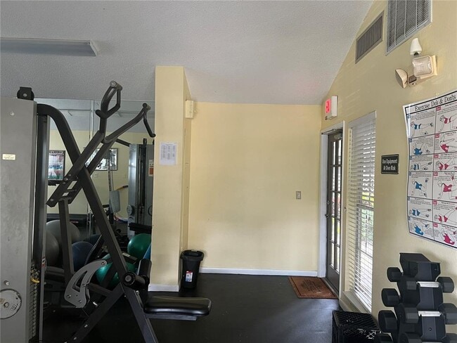 Building Photo - 2500 Winding Creek Blvd