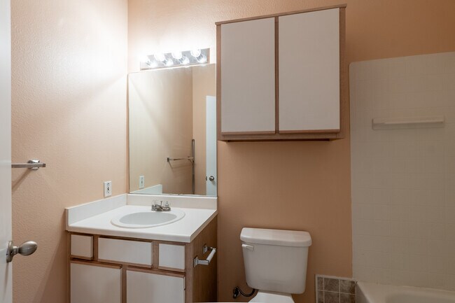 Building Photo - 1236 Canyon Creek Cir