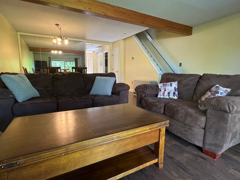 Living Room - 56 Mountain River Ave