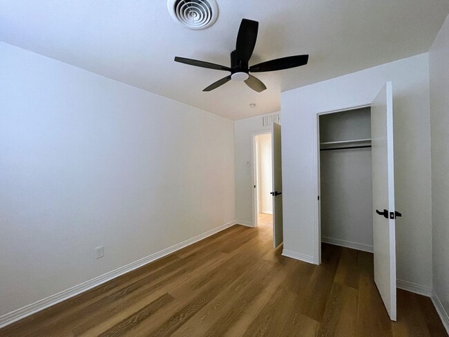 Building Photo - Modern Comfort Meets Classic Charm – Fresh-Renovated 3-Bed Home in Lamesa