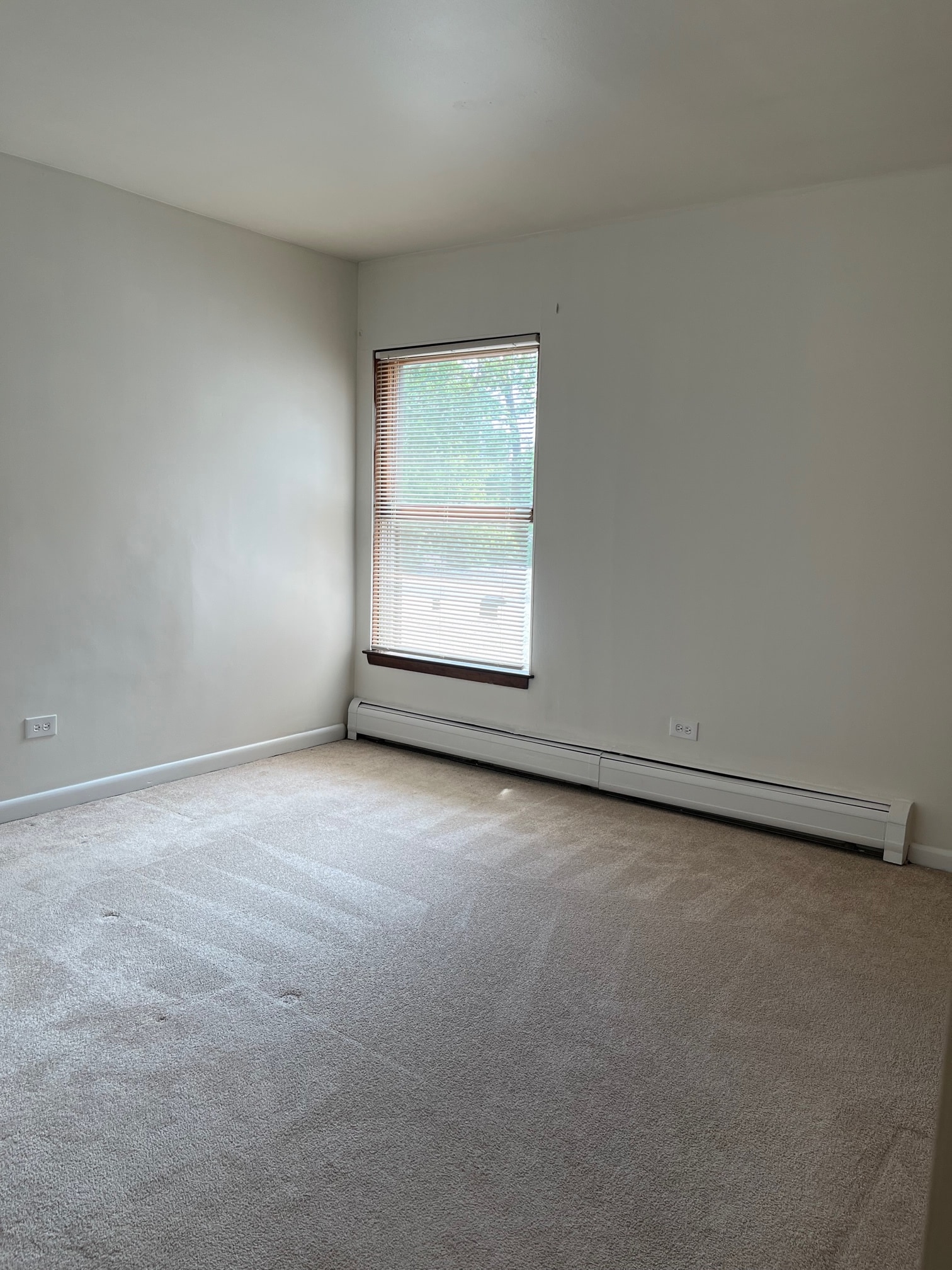 Bedroom - 6638 W Windsor Ave