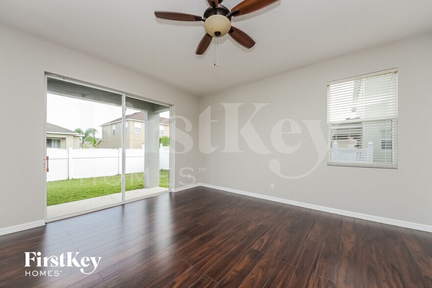 Building Photo - 2615 Eagle Canyon Dr N