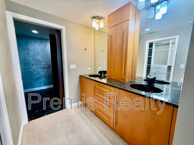 Building Photo - 1540 Gulf Blvd