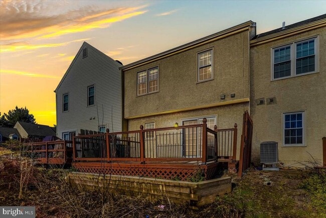 Building Photo - 1006 Asmore Way