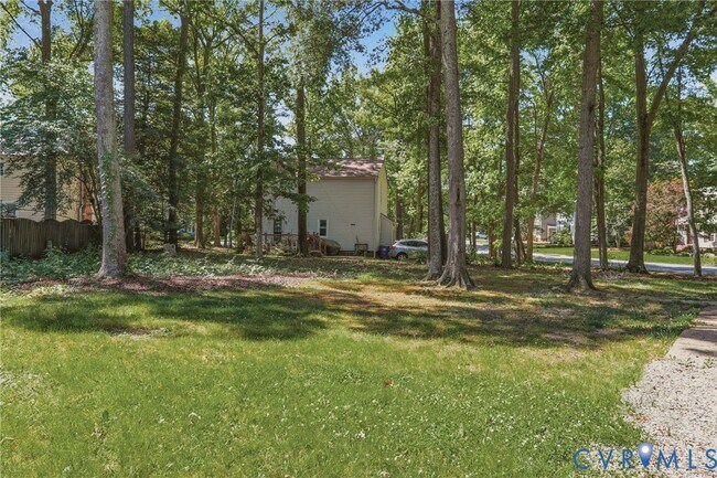 Building Photo - 9015 Covewood Rd