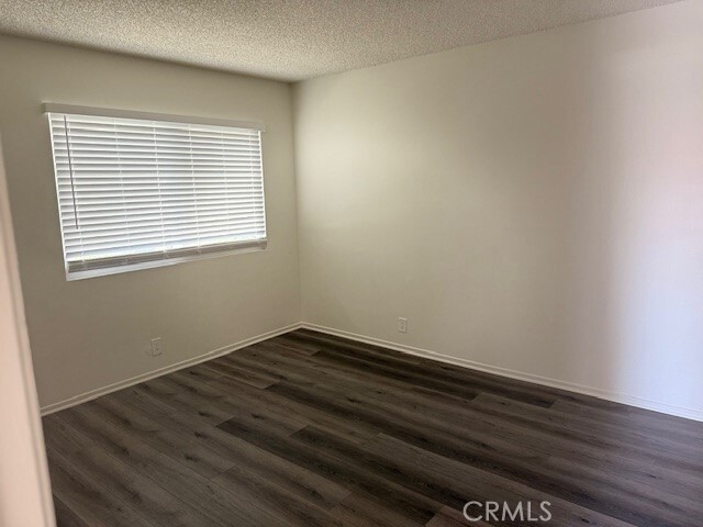 Building Photo - 51025 Avenida Martinez